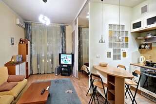 Апартаменты Apartments on Nezavisimosti 38 Минск Апартаменты-студио-23